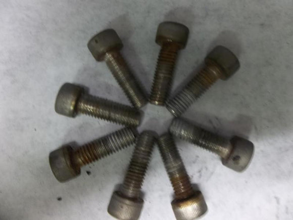 Header Bolt Set